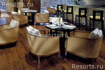 Grosvenor House West Marina Beach 16
